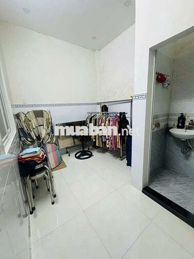 GẦN VÒNG XOAY AN LẠC BÁN NHÀ 3 TẦNG 42M2 GIẢM CÒN 3,59TỶ TL
