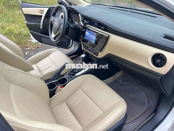 Toyota Corolla Altis 2019 1.8G AT - 17000 km