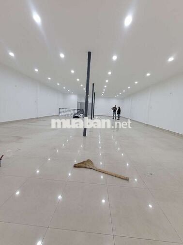 MB MỚI 100% NHƯ HÌNH ẢNH KHU VỰC KD ĐÔNG ĐÚC SD. 450M2