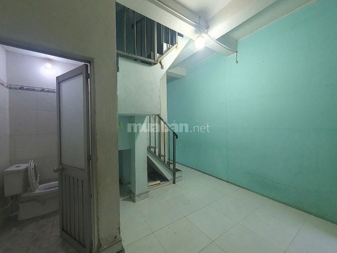 cần bán căn nhà 1 trệt 1 lửng ngay trung tâm phường Tăng Nhơn phú A