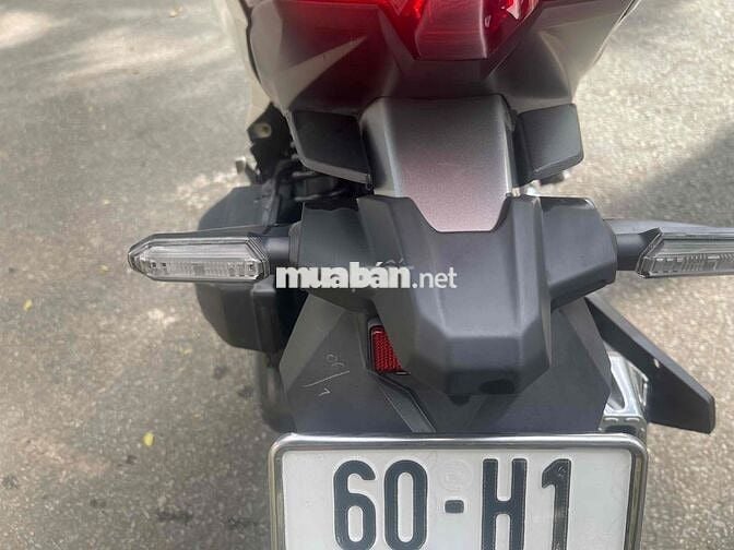 Vario 150cc. mau Trang mới keng