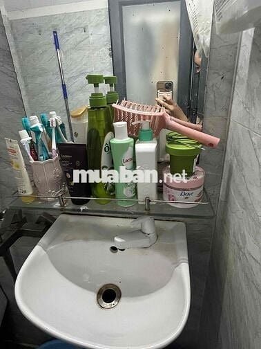 mình cần tìm 1 bạn nữ ở ghép chung ạ