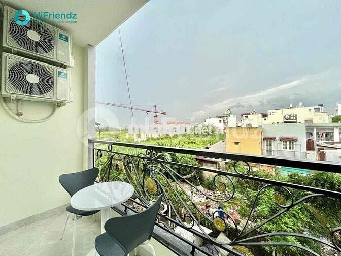 BANCOL CỬA SỔ FULL NỘI THẤT GIẢM GIÁ SÂU THANG MÁY HẦM XE TẠI GÒ VẤP