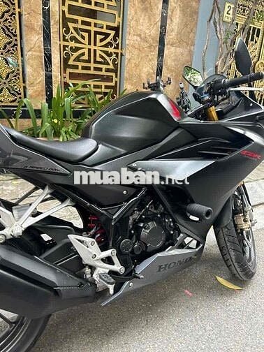 HONDA CBR150 ABS FI cuối 2022 biển 29 Xe lướt mới