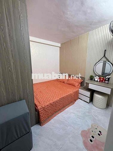 Nhà xinh phố Kim Mã 65 m2 sổ đỏ Ba Đình 2 ngủ riêng cạnh hồ Ngọc Khánh