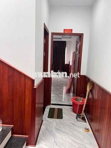 Cho thuê phòng gần phố ẩm thực q6 , gần trường cao đẳng