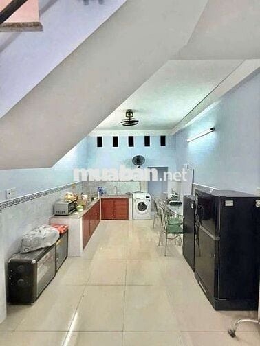 Cho Thuê Nhà 1 Trệt 2 Lầu 3PN 3WC Hẻm 176 Nguyễn Thị Thập Quận 7