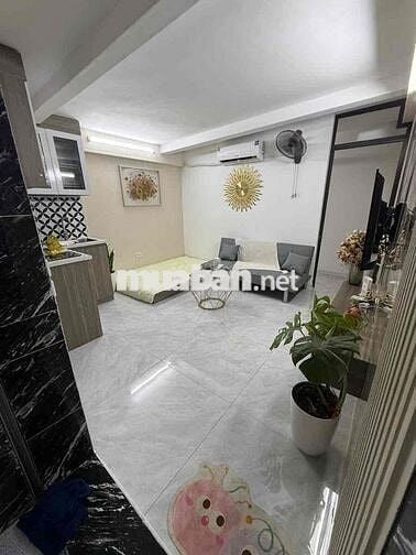 Nhà xinh phố Kim Mã 65 m2 sổ đỏ Ba Đình 2 ngủ riêng cạnh hồ Ngọc Khánh