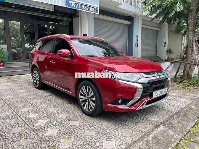 Mitsubishi Outlander 2023 2.0 CVT như mới