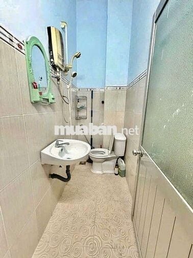 Cho Thuê Nhà 1 Trệt 2 Lầu 3PN 3WC Hẻm 176 Nguyễn Thị Thập Quận 7
