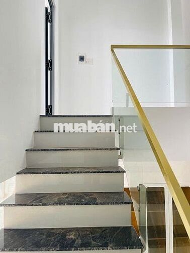 Chính chủ cần bán gấp căn nhà 1 trệt 1 lầu