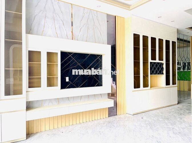 Chính chủ cần bán gấp căn nhà 1 trệt 1 lầu