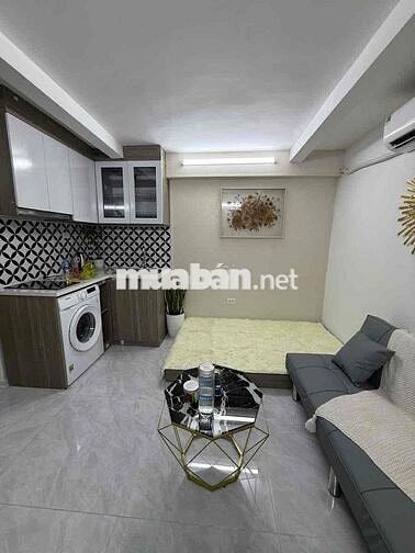 Nhà xinh phố Kim Mã 65 m2 sổ đỏ Ba Đình 2 ngủ riêng cạnh hồ Ngọc Khánh