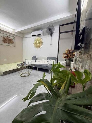 Nhà xinh phố Kim Mã 65 m2 sổ đỏ Ba Đình 2 ngủ riêng cạnh hồ Ngọc Khánh