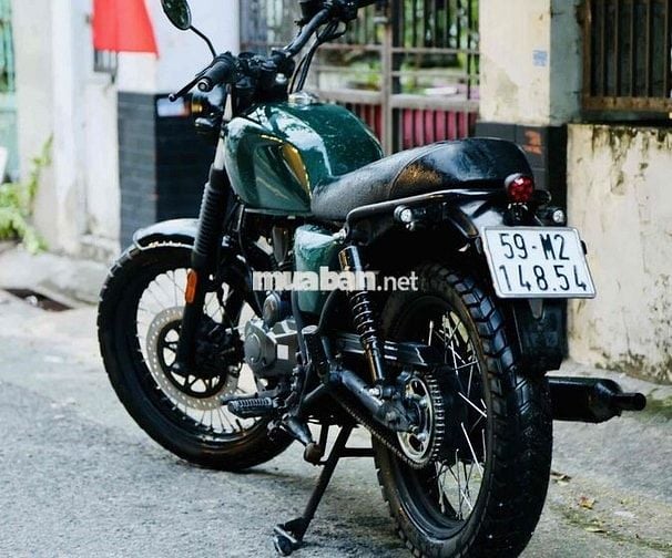 Moto brixton 150 fi