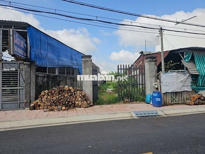 Cắt lỗ 200 triệu bán gấp lô đất 180m2, giá 530tr ngay Nguyễn Thị Hé