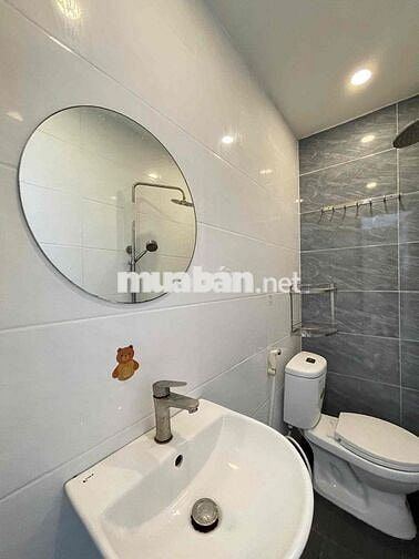 phòng đẹp, Full nội thất Đường CMT8 Q10 chỉ 3,8 triệu