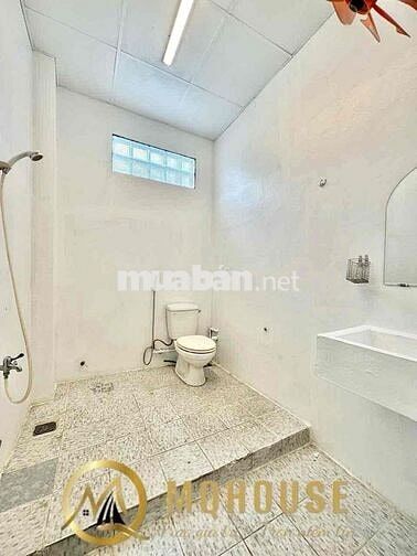 Phòng Ban Công Máy Giặt Riêng Giá Mềm ngay CV 23/9, Ngã 5 Cống Quỳnh