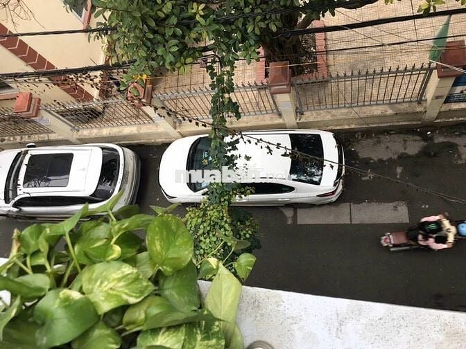 Cho thuê văn phòng Mễ Trì Thượng diện tích 45m2 tầng 2 view hồ