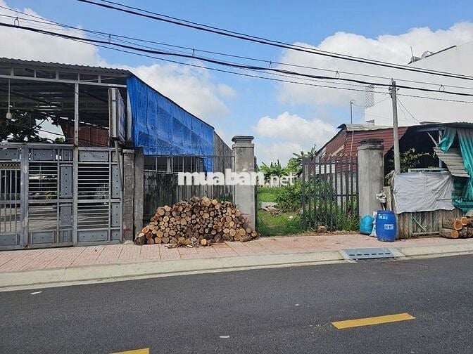 Cắt lỗ 200 triệu bán gấp lô đất 180m2, giá 530tr ngay Nguyễn Thị Hé