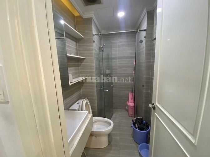 Cho thuê 2PN chung cư tại Bình Thạnh, cách Q1 - 5phút giá 17 triệu