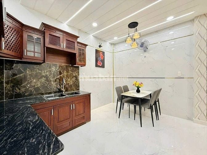 Bán nhà Nguyễn Gia Trí, Bình Thạnh, Giá: 2 tỷ 790 triệu / 60m2, SHR