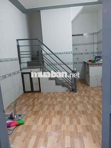 bán nhà sổ chung ccvb hẻm rộng, khu dân cư đông đúc