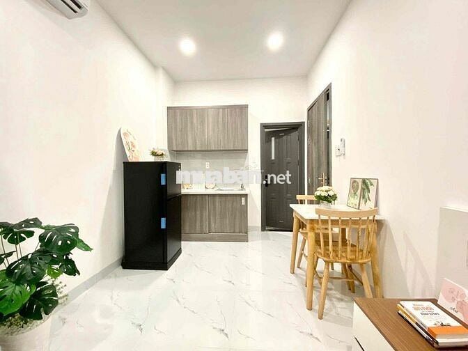 Cho thuê căn hộ Studio Cửa sổ Q4 gần ĐH Luật, ĐH Nguyễn Tất Thành