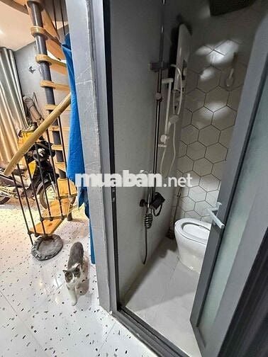 BÁN CĂN NHÀ ĐẦY TÂM HUYẾT 16M2 GIÁ 1TỶ850 TẶNG NÔI THẤT, CÁCH MT 20M