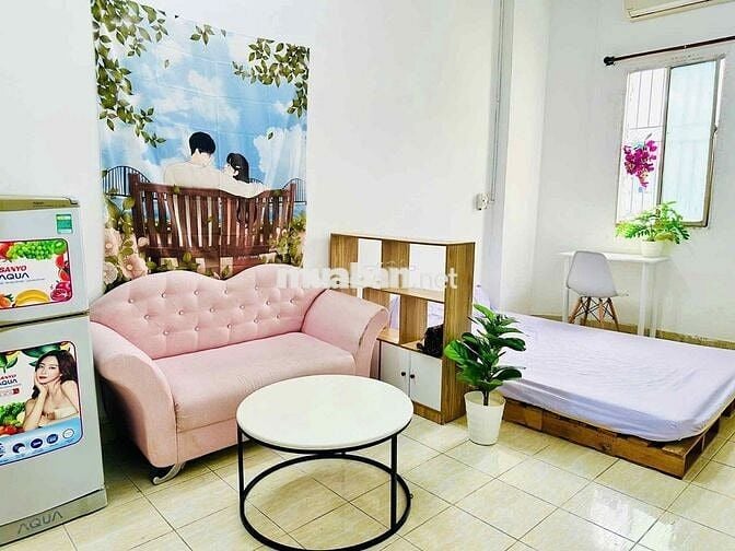 Chính chủ cần sang HĐ thuê Studio cửa sổ Q4 - Ngay ĐH Nguyễn Tất Thành