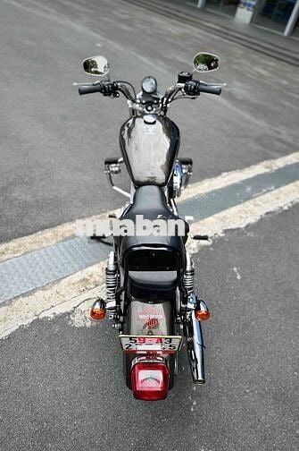 HARLEY Superlow 883