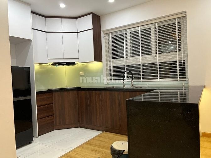 Chính chủ bán căn 2 ngủ, 2WC, 70m², đầy đủ nội thất giá 2,7 tỷ, KĐT Th