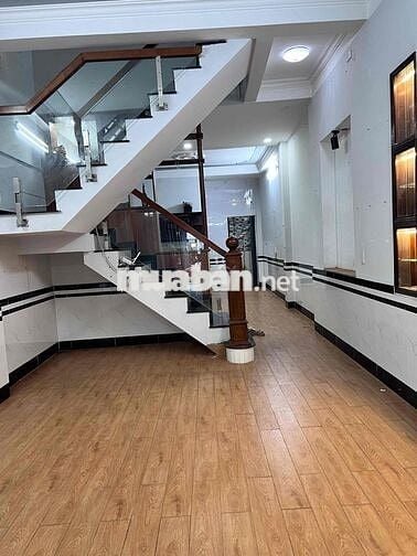 NHÀ NGUYỄN ẢNH THỦ NGANG 5 HIEM  Giá NHỈNH 4TỶ