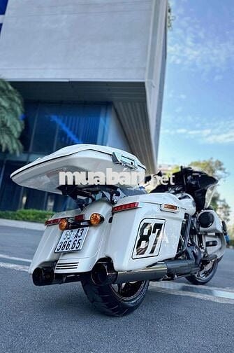 Siêu Lướt - Nhiều Đồ Chơi - HARLEY RoadGlide 114Ci