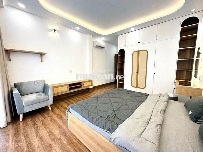 Chính chủ bán nhà đẹp mới xây 5 tầng đường 3/2, 233,7m2 chỉ15 tỷ nhỉnh
