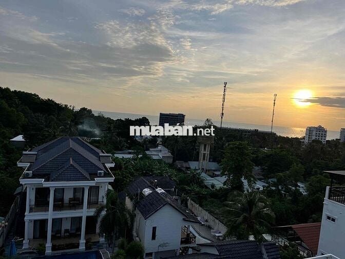 cho thue khach san 3 sao 1000m2 view dep , gan long beach phu quoc