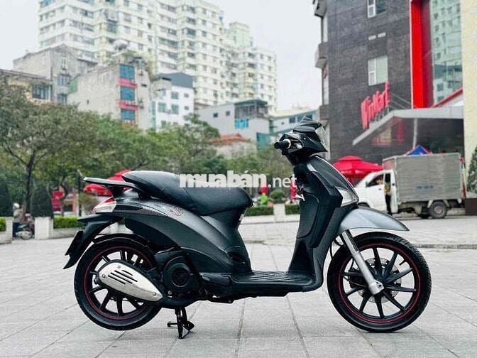 do em cần đổi xe nên muốn bán lại xe