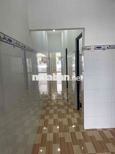 bán gấp nhà mặt tiền đường buôn bán kinh doanh