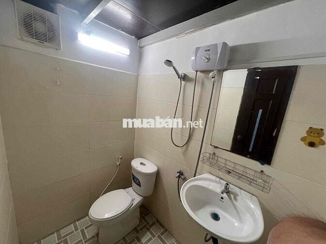 PHÒNG TRỌ FULL NỘI THẤT GẦN TRƯỜNG TÔN ĐỨC THẮNG