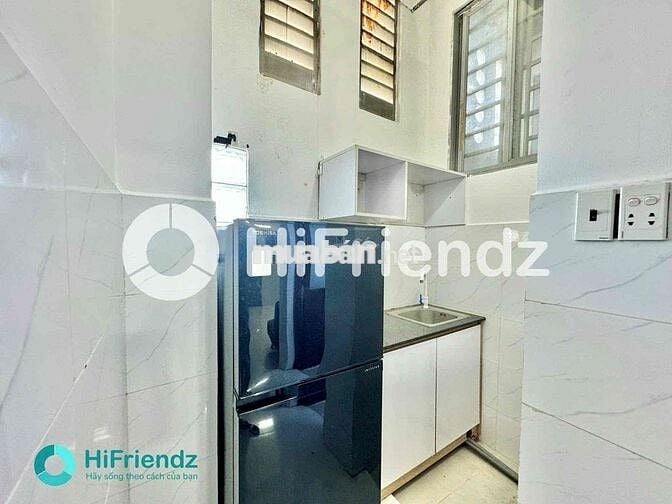 PHÒNG GÁC MỚI TINH ĐI BỘ QUA DH VĂN HIẾN - BẢO VỆ 24/24 - THANG MÁY