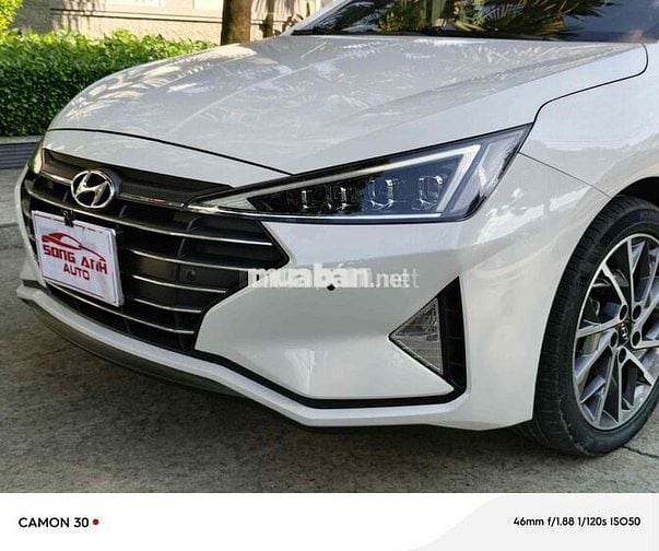 Hyundai Elantra 2021 2.0 AT - Siêu đẹp