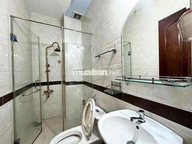 Cho thuê căn hộ Studio Cửa sổ Q4 gần ĐH Luật, ĐH Nguyễn Tất Thành