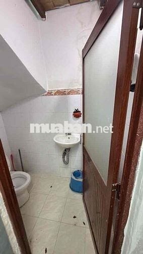 Bán Nhà Quang Trung-26m3-2Tầng-2PN-Kế bên chợ cầu-nhà rộng thênh thang