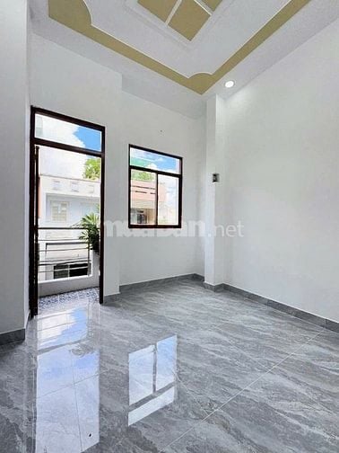 Nhà ngộp Trịnh Đình Trọng, Tân Phú / 64m2 / 2 tỷ 590 triệu / sổ riêng