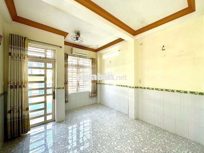 Nhà hẻm nội bộ 105 Nguyễn Tư Giản