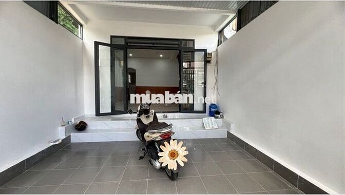 CHO THUÊ NHÀ NGUYÊN CĂN 120M2 MẶT TIỀN, 4 PHÒNG NGỦ, HÀ HUY TẬP