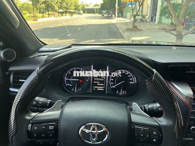 Toyota Fortuner 2021 2.8 4X4AT - 67000 km