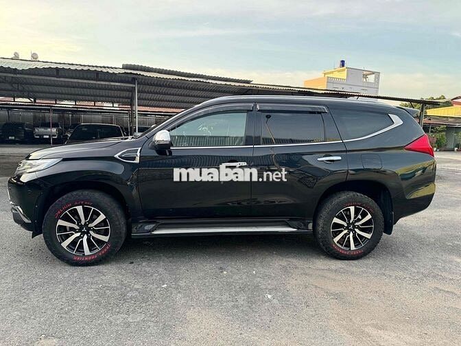 Mitsubishi Pajero Sport 2017 3.0G STD 4x4 AT -