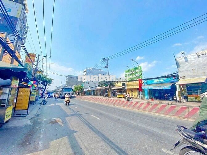 Bán nhà mt Huỳnh Tấn Phát P.Tân Thuận Tây Q7 vị trí kinh doanh sầm uất