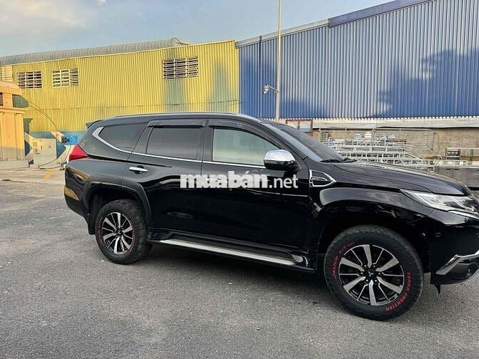 Mitsubishi Pajero Sport 2017 3.0G STD 4x4 AT -